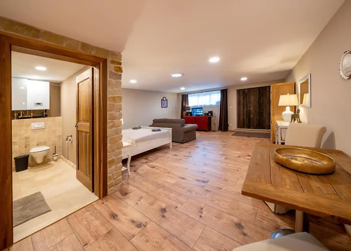 Flat - Sleeps 3 - Parking - Wifi Apartamento